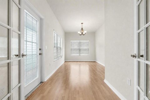 House in Gainesville, Florida 3 bedrooms, 140.75 sq.m. № 2226655 - photo 11