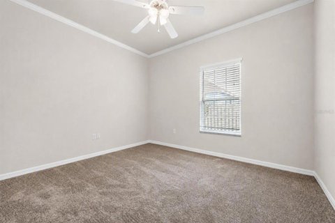 House in Gainesville, Florida 3 bedrooms, 140.75 sq.m. № 2226655 - photo 15