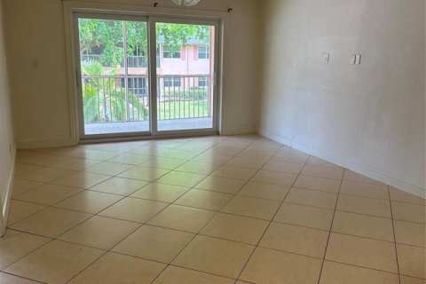 Copropriété à louer à Deerfield Beach, Floride: 1 chambre, 65.96 m2 № 2261689 - photo 6