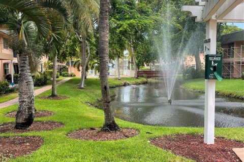 Copropriété à louer à Deerfield Beach, Floride: 1 chambre, 65.96 m2 № 2261689 - photo 3
