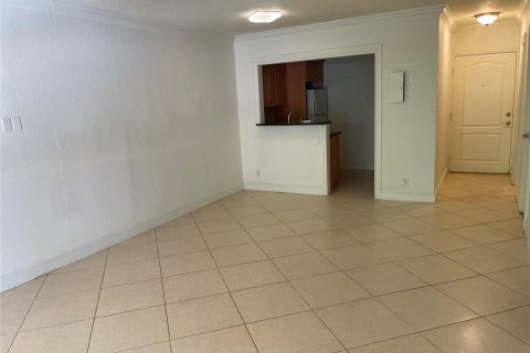 Copropriété à louer à Deerfield Beach, Floride: 1 chambre, 65.96 m2 № 2261689 - photo 7