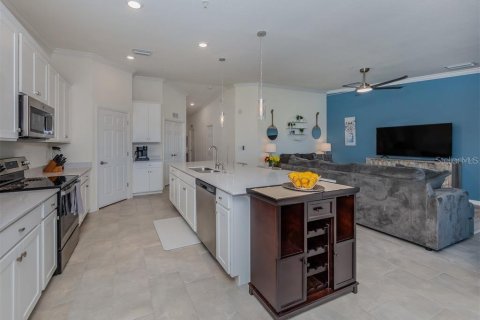 Condo in Bradenton, Florida, 2 bedrooms in LAKEWOOD NATIONAL  № 1579110 - photo 8