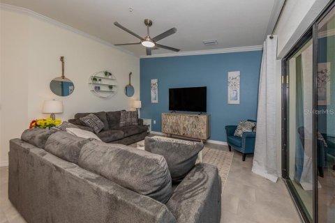 Condo in Bradenton, Florida, 2 bedrooms in LAKEWOOD NATIONAL  № 1579110 - photo 4
