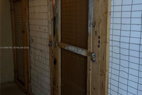 Condo in Miami, Florida, 3 bedrooms  № 2027378 - photo 25