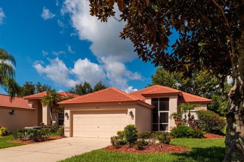 Casa en Tarpon Springs, Florida 3 dormitorios, 184.23 m2 № 2231014