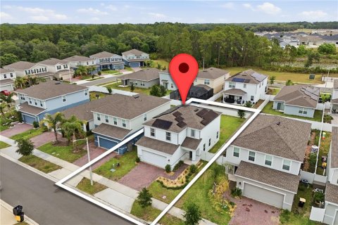 House in Davenport, Florida 3 bedrooms, 177.44 sq.m. № 2107117 - photo 11