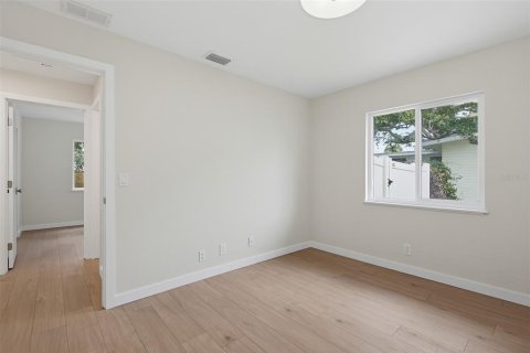 Villa ou maison à vendre à New Smyrna Beach, Floride: 3 chambres, 163.14 m2 № 2431072 - photo 20