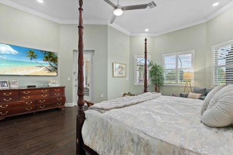 House in Bradenton, Florida 6 bedrooms, 483.09 sq.m. № 2398671 - photo 29