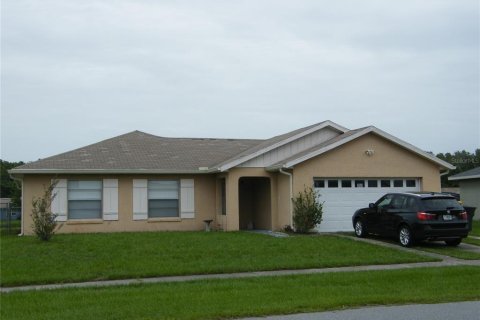 Casa en Kissimmee, Florida 3 dormitorios, 138.05 m2 № 2114266