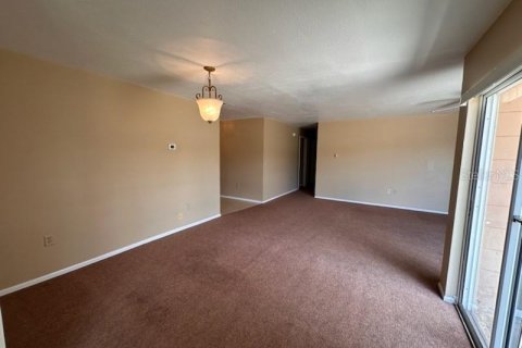 Casa en alquiler en Kissimmee, Florida, 3 dormitorios, 138.05 m2 № 2114266 - foto 9
