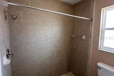 Casa en alquiler en Kissimmee, Florida, 3 dormitorios, 138.05 m2 № 2114266 - foto 17