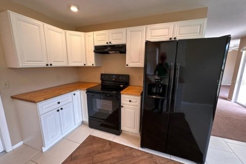 Casa en alquiler en Kissimmee, Florida, 3 dormitorios, 138.05 m2 № 2114266 - foto 6