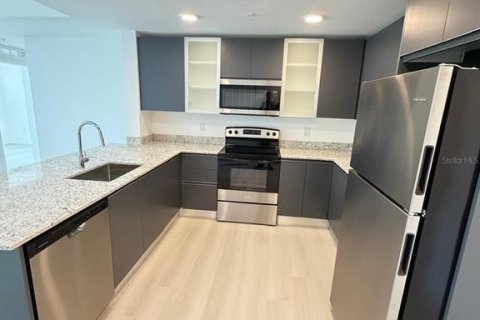 Condo in Orlando, Florida, 3 bedrooms  № 2239767 - photo 9