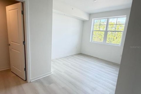 Condo in Orlando, Florida, 3 bedrooms  № 2239767 - photo 12