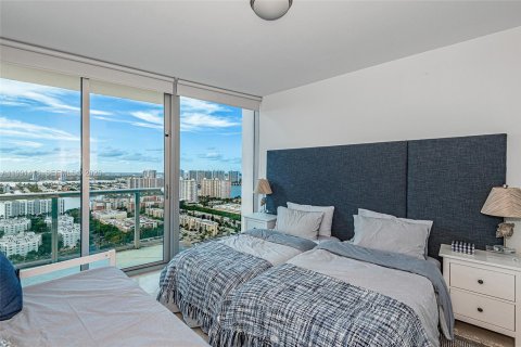 Condominio en venta en Sunny Isles Beach, Florida, 4 dormitorios, 222.41 m2 № 2255580 - foto 30