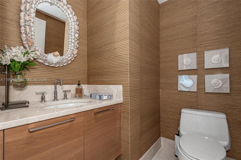 Condominio en venta en Sunny Isles Beach, Florida, 4 dormitorios, 222.41 m2 № 2255580 - foto 15