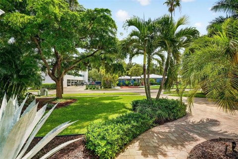 Villa ou maison à vendre à Sarasota, Floride: 3 chambres, 126.44 m2 № 2408771 - photo 6