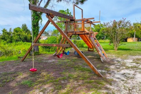 Casa en venta en Spring Hill, Florida, 3 dormitorios, 174.66 m2 № 1875981 - foto 13