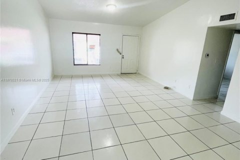 Adosado en alquiler en Homestead, Florida, 3 dormitorios, 105.91 m2 № 1925251 - foto 5