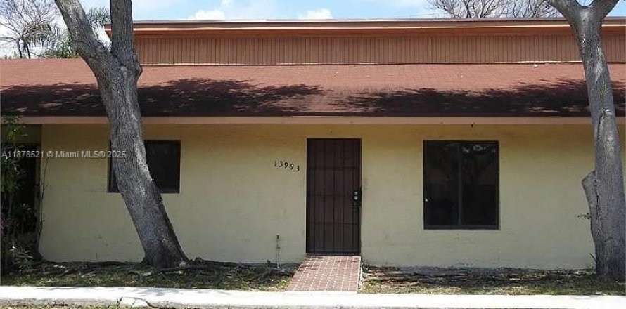 Adosado en Homestead, Florida 3 dormitorios, 105.91 m2 № 1925251