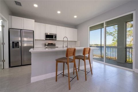 Villa ou maison à louer à Haines City, Floride: 4 chambres, 262.36 m2 № 2291143 - photo 18