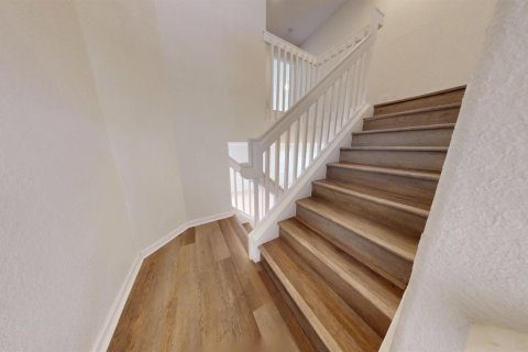 Villa ou maison à louer à West Palm Beach, Floride: 4 chambres, 287.81 m2 № 2263348 - photo 17