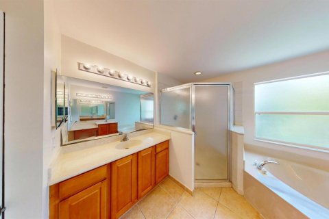 Villa ou maison à louer à West Palm Beach, Floride: 4 chambres, 287.81 m2 № 2263348 - photo 22