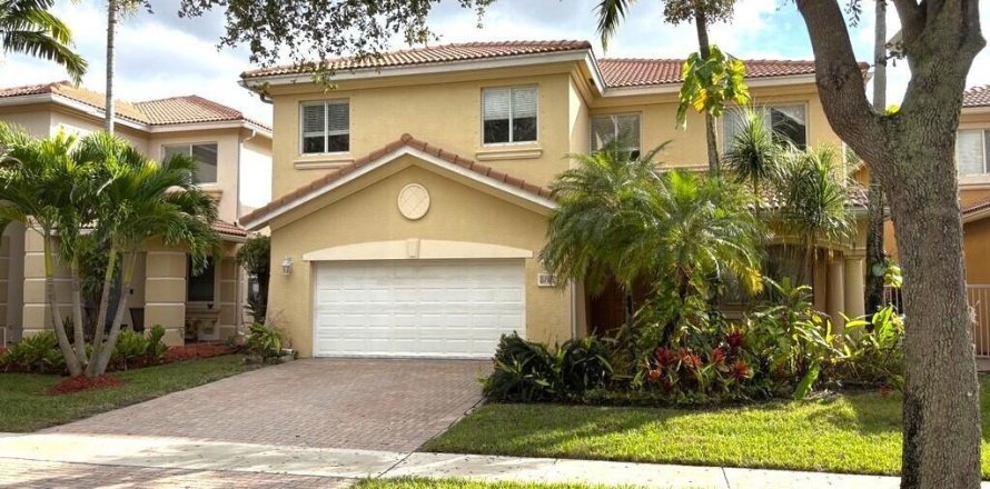 Villa ou maison à West Palm Beach, Floride 4 chambres, 287.81 m2 № 2263348