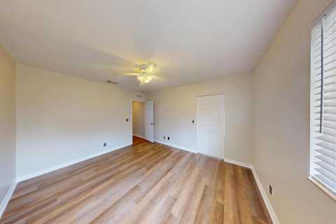Villa ou maison à louer à West Palm Beach, Floride: 4 chambres, 287.81 m2 № 2263348 - photo 27