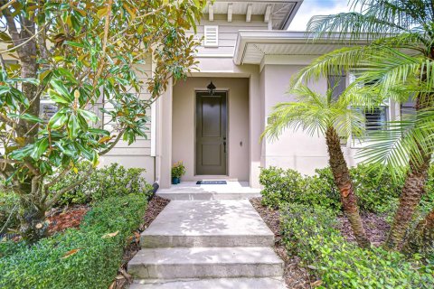 House in Tampa, Florida 3 bedrooms, 190.73 sq.m. № 1914326 - photo 3