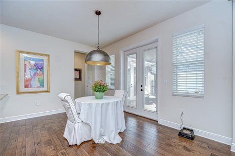 House in Tampa, Florida 3 bedrooms, 190.73 sq.m. № 1914326 - photo 24