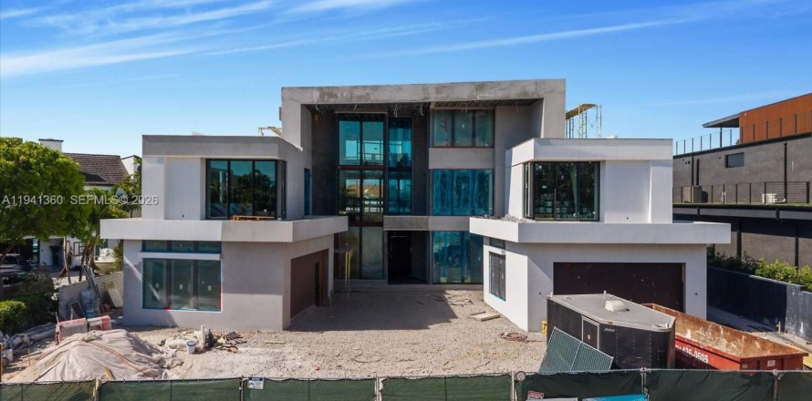 Casa en Fort Lauderdale, Florida 7 dormitorios, 1034.28 m2 № 2000366