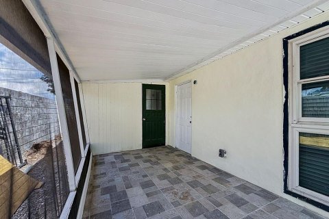 Villa ou maison à vendre à Seminole, Floride: 4 chambres, 110.37 m2 № 2093342 - photo 27