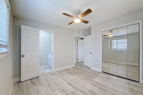 Villa ou maison à vendre à Seminole, Floride: 4 chambres, 110.37 m2 № 2093342 - photo 23