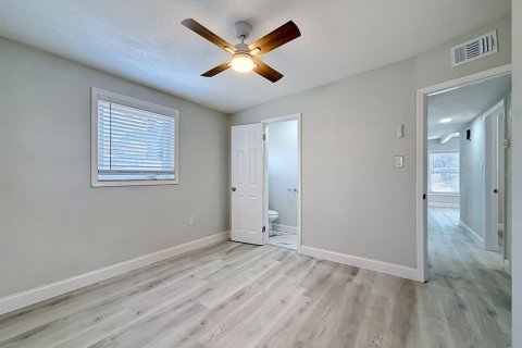 Villa ou maison à vendre à Seminole, Floride: 4 chambres, 110.37 m2 № 2093342 - photo 24
