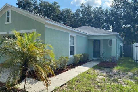 House in Riverview, Florida 3 bedrooms, 118.73 sq.m. № 2227605 - photo 2