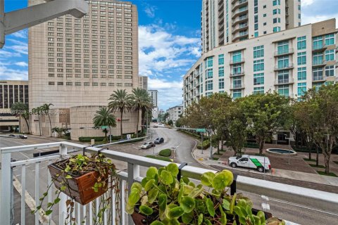 Купить кондоминиум в Майами, Флорида 1 спальня, 65.03м2, № 2049620 - фото 19