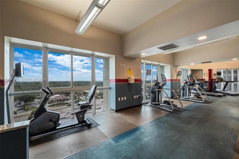 Купить кондоминиум в Майами, Флорида 1 спальня, 65.03м2, № 2049620 - фото 24