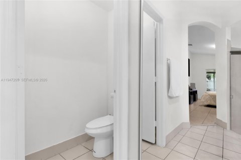 Купить виллу или дом в Хомстед, Флорида 3 спальни, 124.12м2, № 2005899 - фото 12