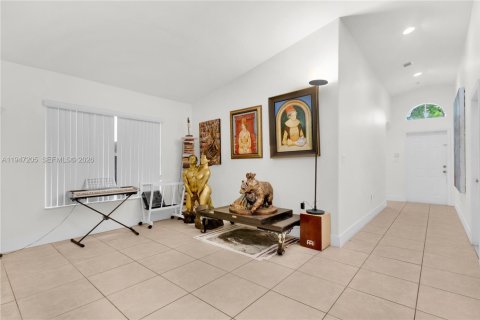 Купить виллу или дом в Хомстед, Флорида 3 спальни, 124.12м2, № 2005899 - фото 16