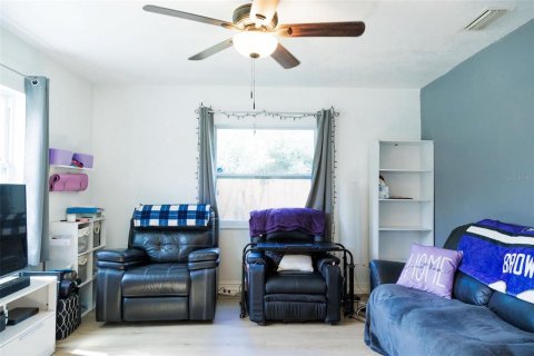 Villa ou maison à vendre à Tampa, Floride: 3 chambres, 110.65 m2 № 2358422 - photo 5