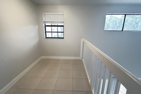 Touwnhouse à louer à Miramar, Floride: 3 chambres, 129.32 m2 № 2394761 - photo 23