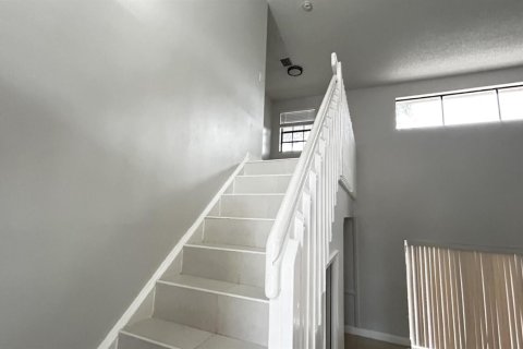 Touwnhouse à louer à Miramar, Floride: 3 chambres, 129.32 m2 № 2394761 - photo 14