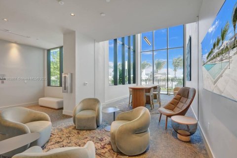 Condominio en venta en Miami Beach, Florida, 1 dormitorio № 1983408 - foto 3