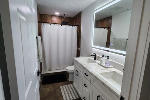 House in Sanford, Florida 4 bedrooms, 162.21 sq.m. № 1765378 - photo 10