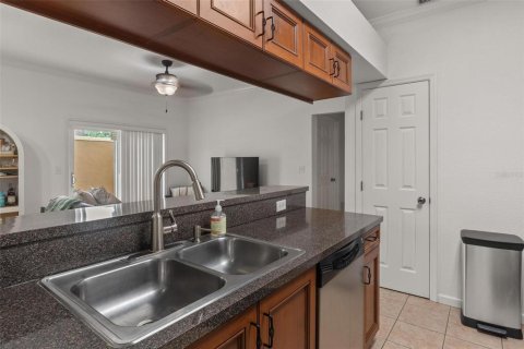 Copropriété à vendre à Winter Haven, Floride: 2 chambres, 94.48 m2 № 1625340 - photo 12