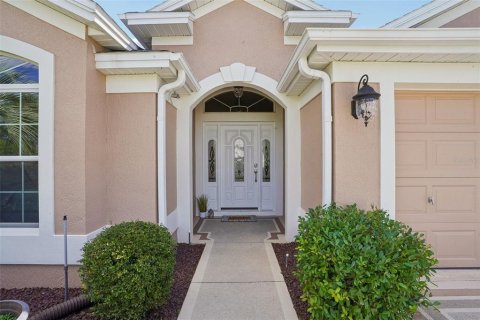 House in The Villages, Florida 3 bedrooms, 181.9 sq.m. № 2420474 - photo 6