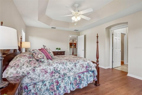 House in The Villages, Florida 3 bedrooms, 181.9 sq.m. № 2420474 - photo 24
