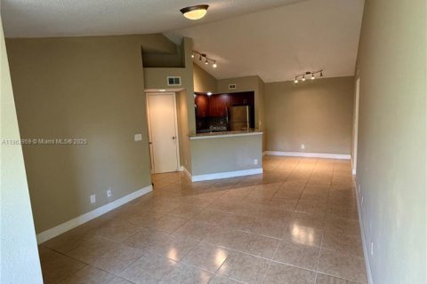 Copropriété à louer à Sunrise, Floride: 2 chambres, 89.65 m2 № 1961772 - photo 5