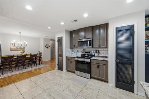 Casa en venta en Auburndale, Florida, 3 dormitorios, 174.28 m2 № 2348132 - foto 20